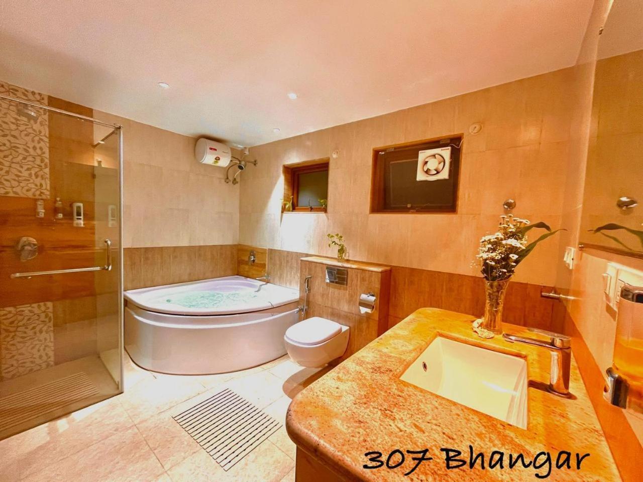 Beach Paradise Miramar Goa Panaji Bagian luar foto