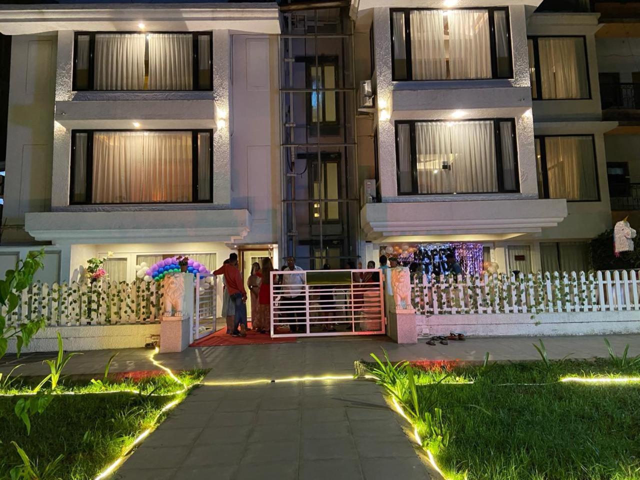 Beach Paradise Miramar Goa Panaji Bagian luar foto